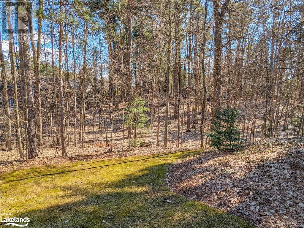 10 Palmer Court, Bracebridge, Ontario  P1L 1K5 - Photo 5 - 40547980