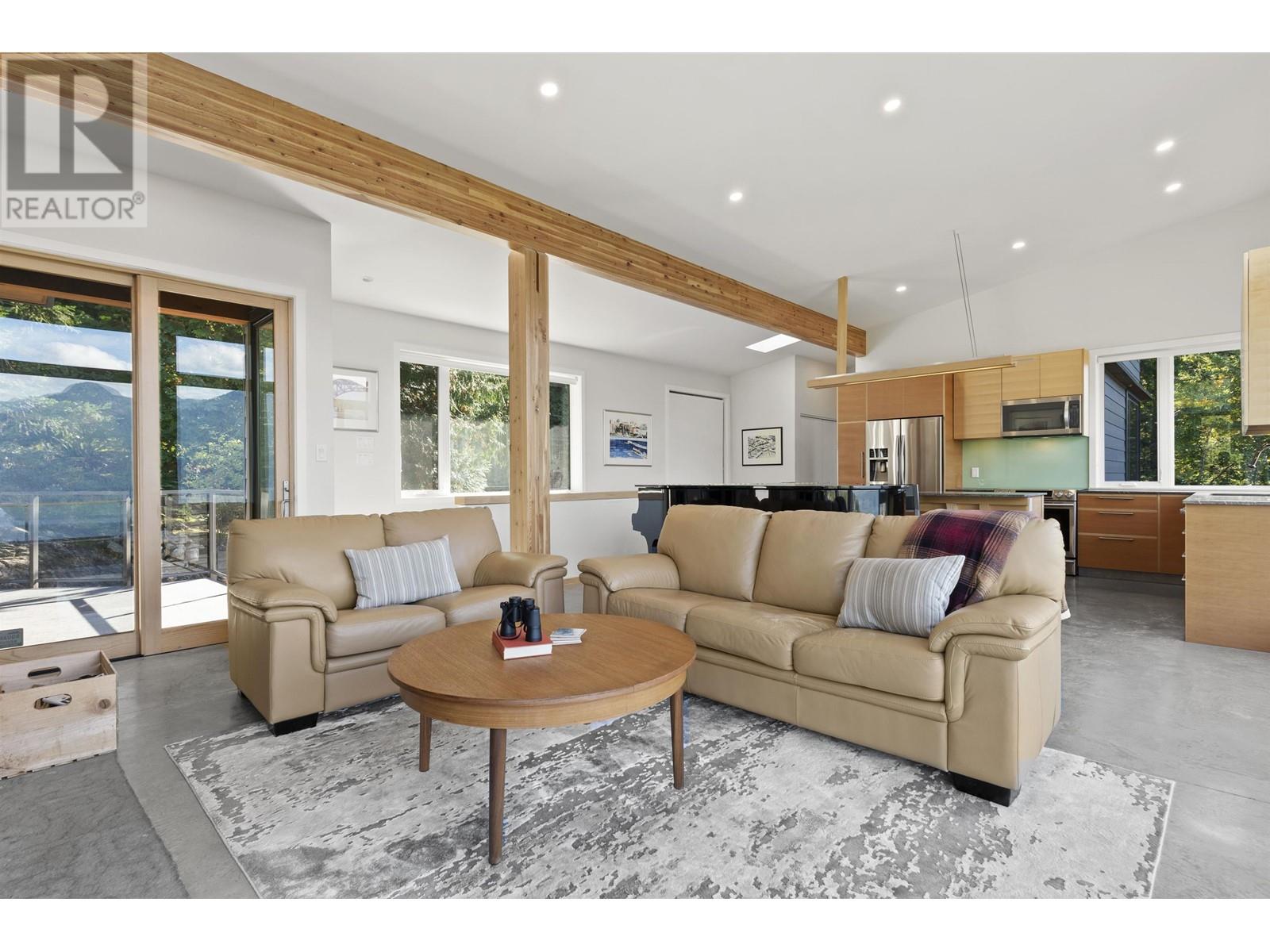 1135 Copper Drive, Britannia Beach, British Columbia  V8B 1J2 - Photo 11 - R2854766