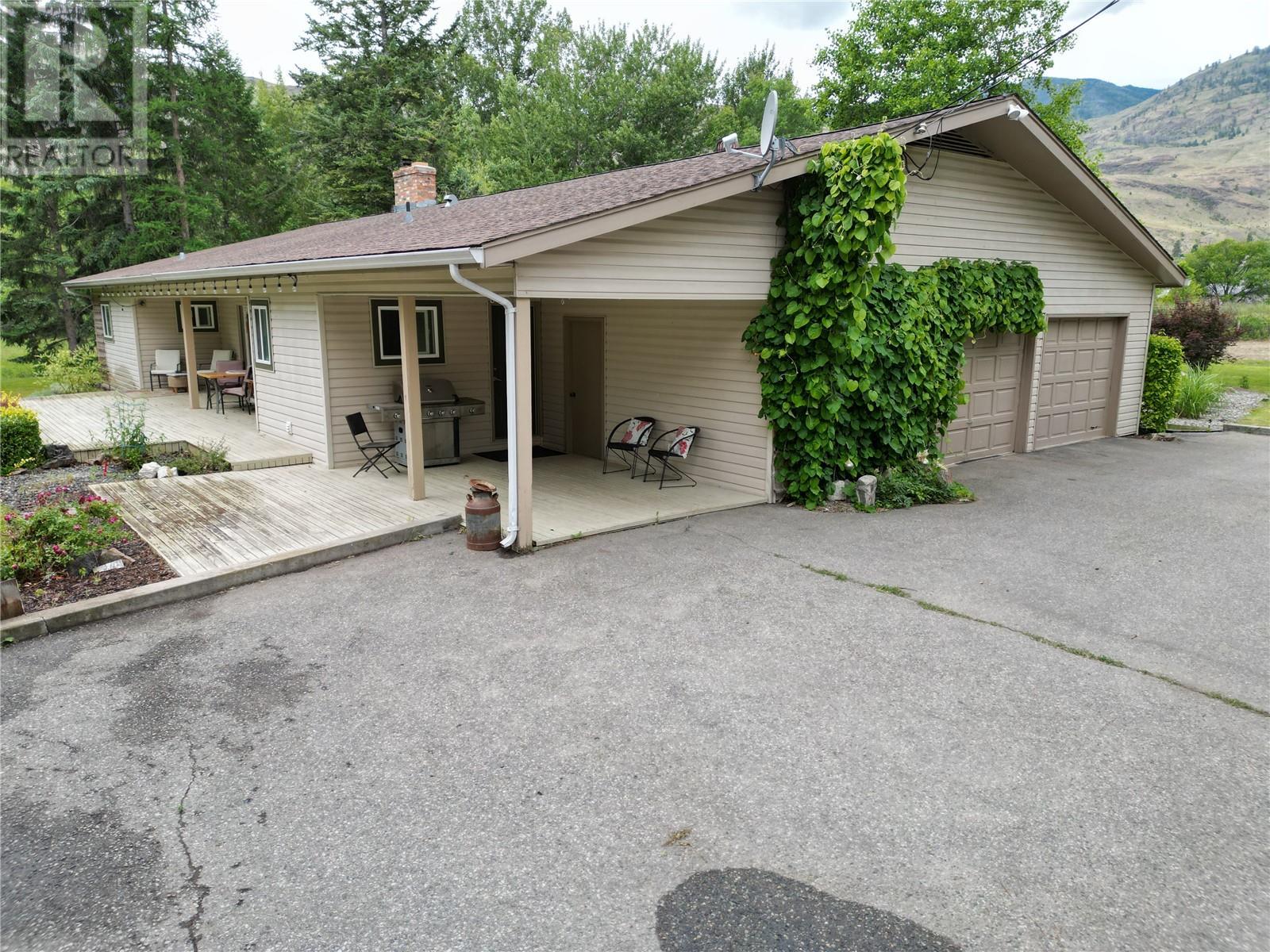 200 Greasewood Avenue, Oliver, British Columbia  V0H 1T1 - Photo 27 - 10300898
