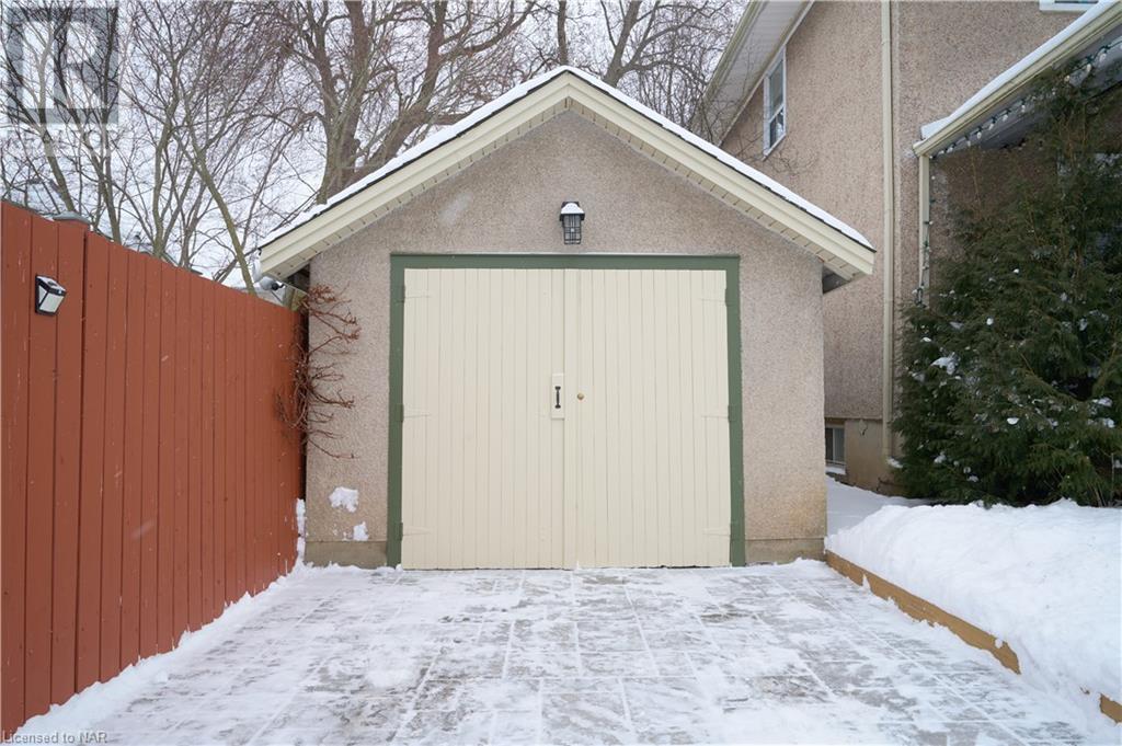 29 Taylor Avenue, St. Catharines, Ontario  L2R 6H1 - Photo 7 - 40531543