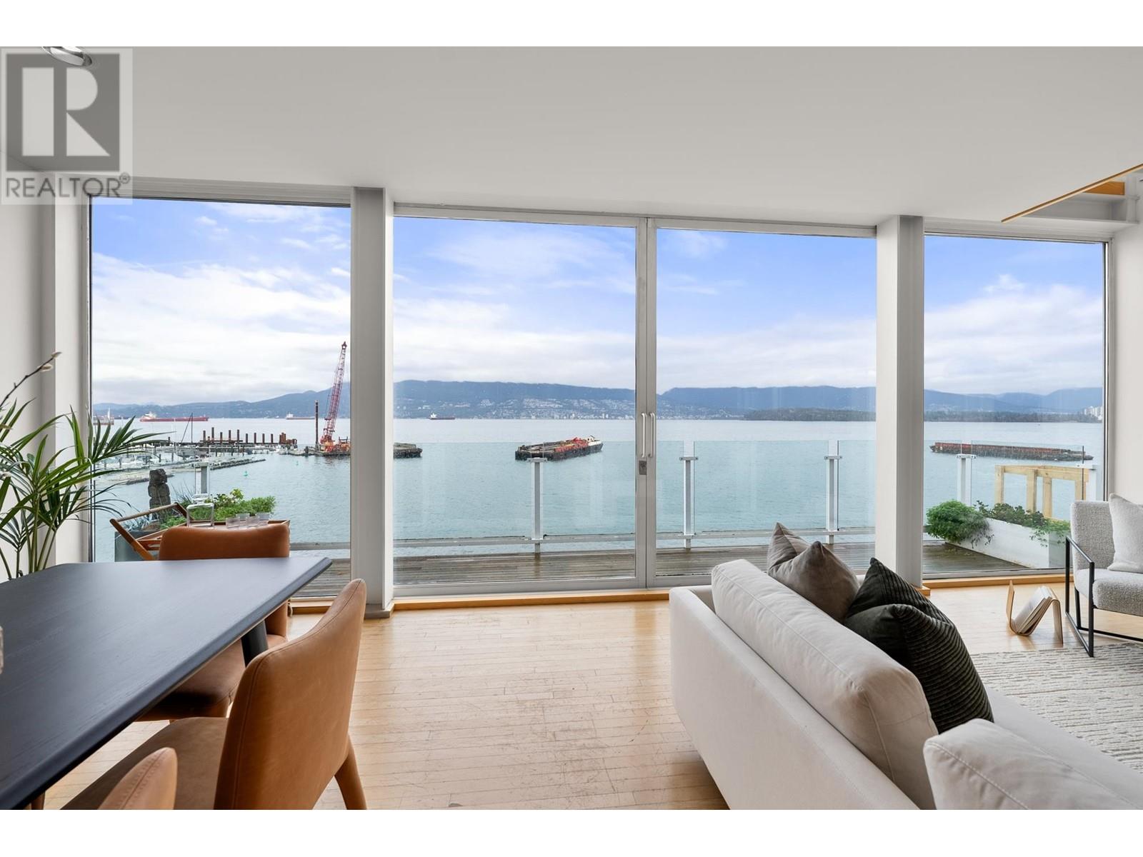 3623 Cameron Avenue, Vancouver, British Columbia  V6R 1A1 - Photo 1 - R2854747