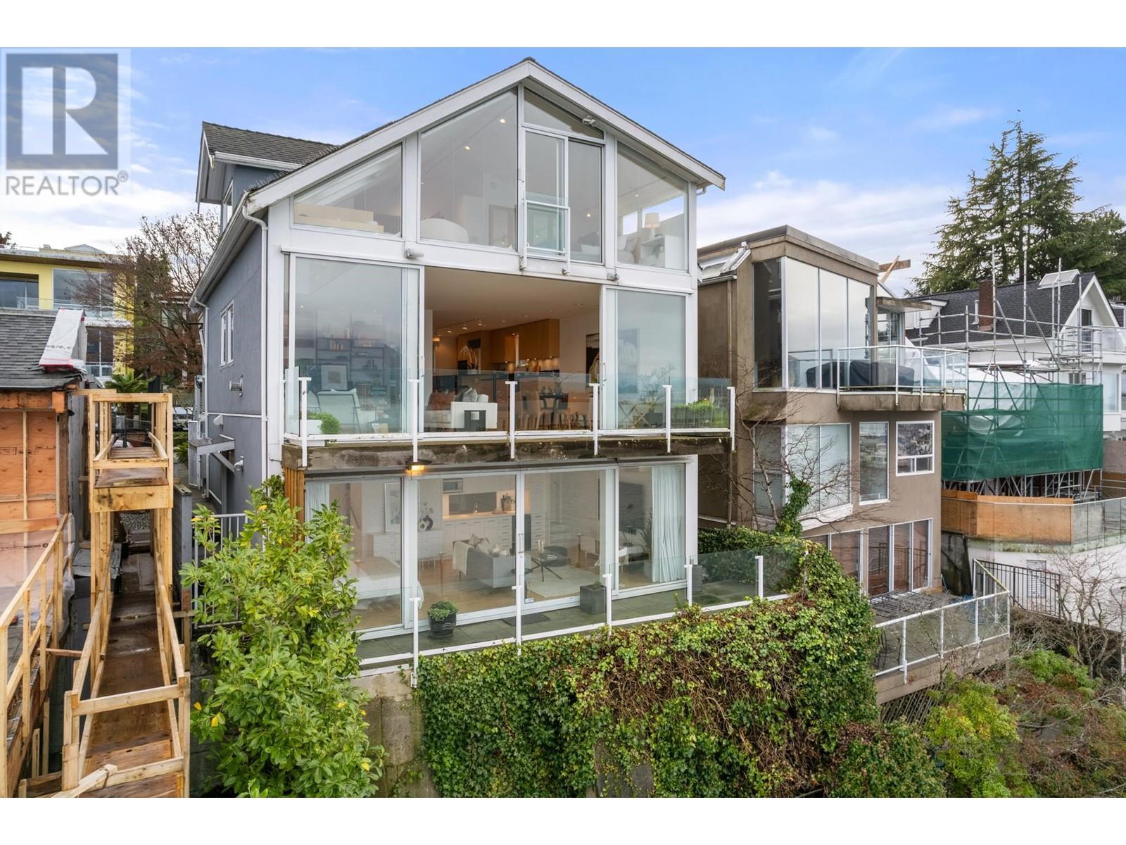 3623 Cameron Avenue, Vancouver, British Columbia  V6R 1A1 - Photo 2 - R2854747