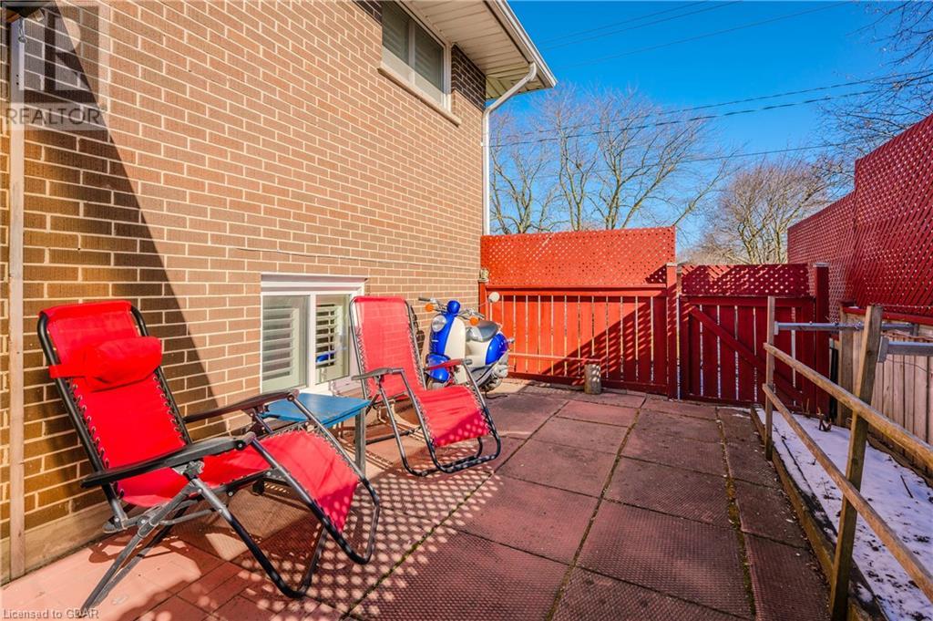 17 Ryan Avenue, Guelph, Ontario  N1E 2G4 - Photo 34 - 40548384