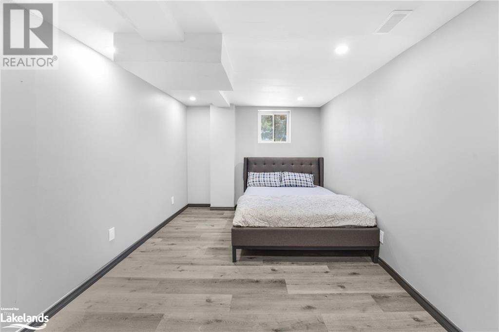 85 Main Street, Wasaga Beach, Ontario  L9Z 2K9 - Photo 30 - 40548588