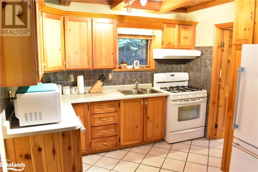 478 Mountain Street, Haliburton, Ontario  K0M 1S0 - Photo 10 - 40548422