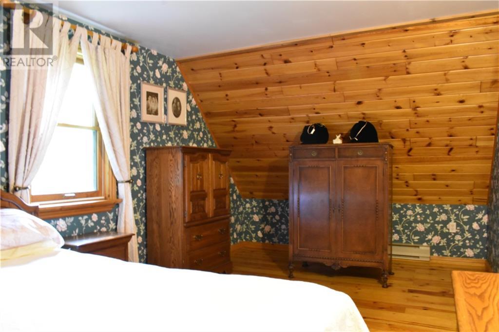 478 Mountain Street, Haliburton, Ontario  K0M 1S0 - Photo 27 - 40548422