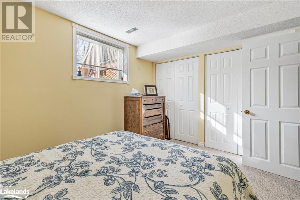 166 58th Street S, Wasaga Beach, Ontario  L9Z 1N9 - Photo 29 - 40535254