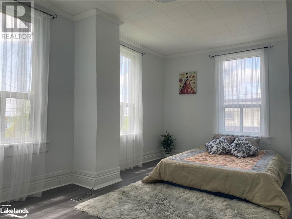 35 Main Street, Huntsville, Ontario  P1H 1W9 - Photo 21 - 40548473