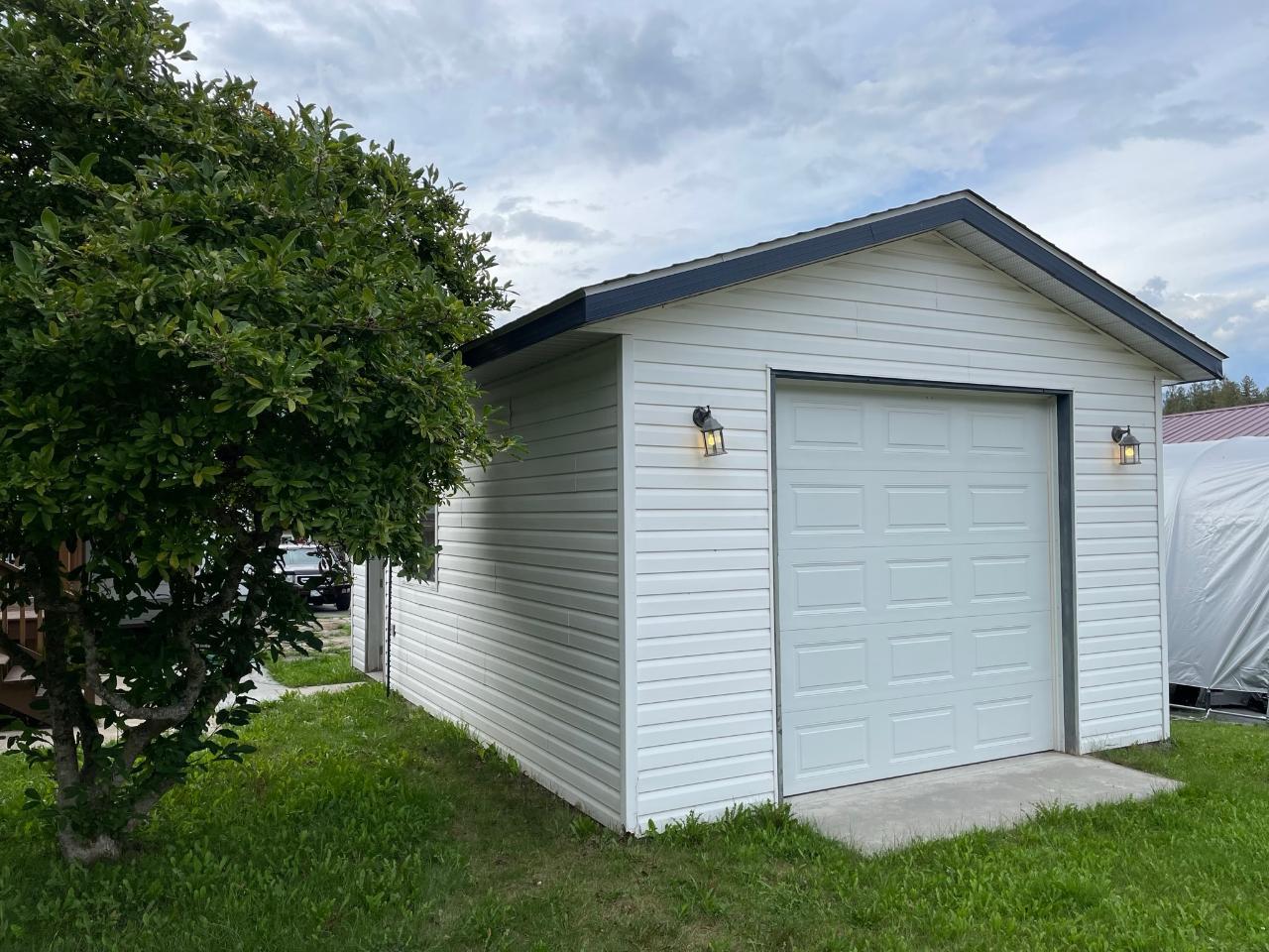 1526 Eastman Avenue, Riondel, British Columbia  V0B 2B0 - Photo 12 - 2475262