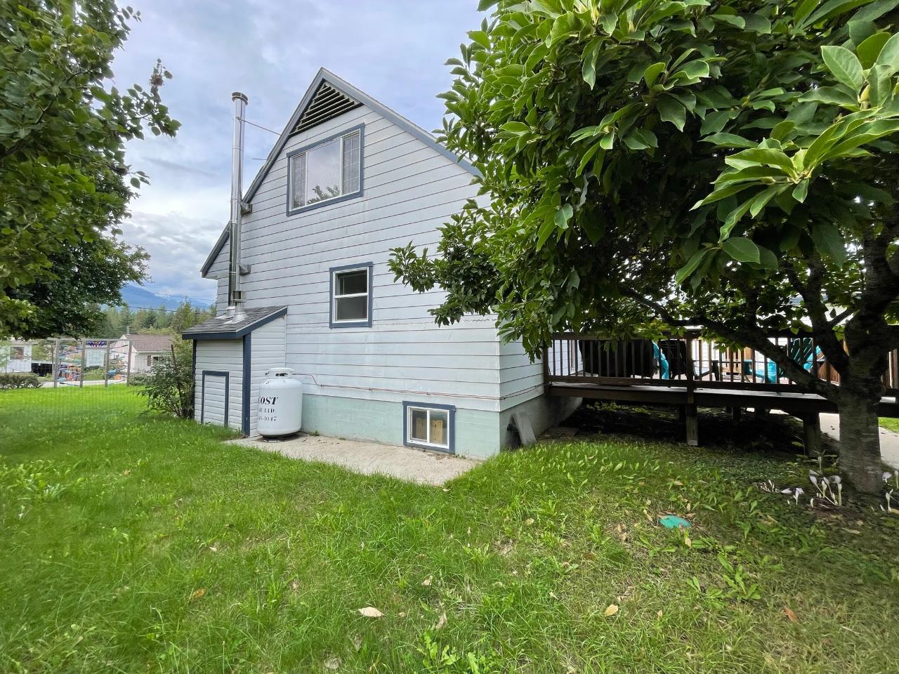 1526 Eastman Avenue, Riondel, British Columbia  V0B 2B0 - Photo 13 - 2475262