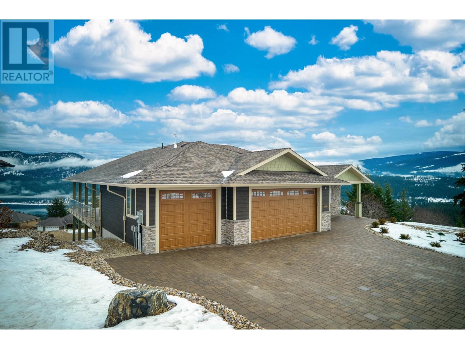 2550 Copperview Drive Blind Bay