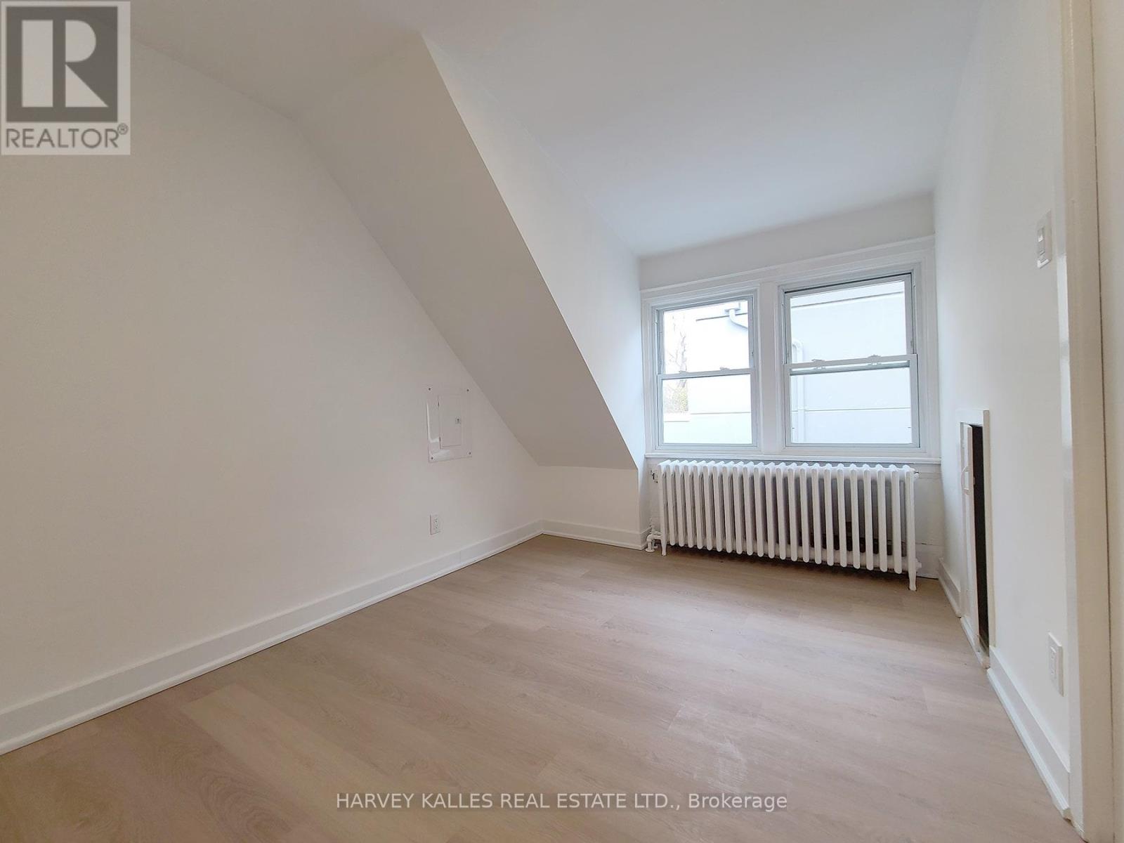 356 Walmer Rd, Toronto, Ontario  M5R 2Y4 - Photo 18 - C8111766