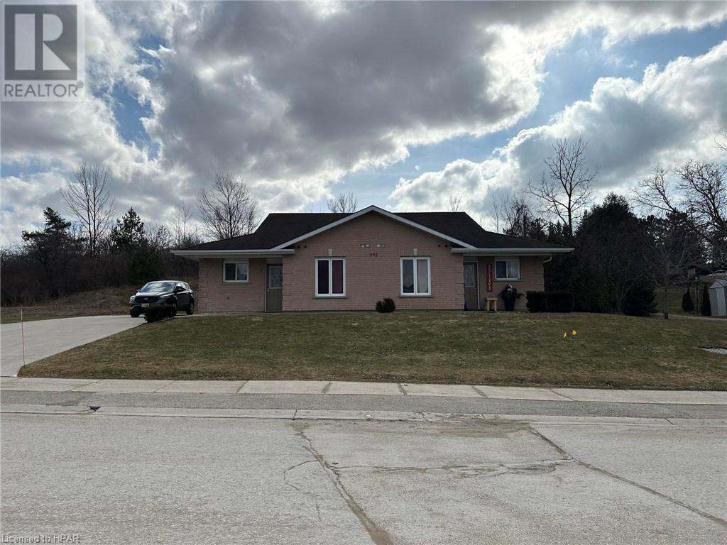 392 Elm Street, Wingham, Ontario N0G 2W0 (26579413) Coldwell Banker