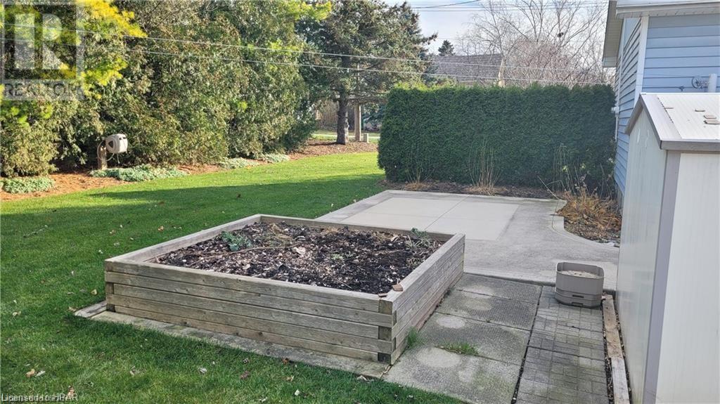 81192 Brinery Rd Road Unit 1, Saltford, Ontario N7A 3Y1 (26579523