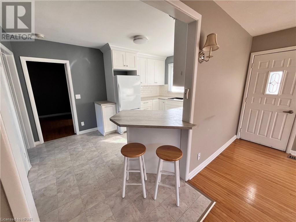 81192 Brinery Rd Road Unit 1, Saltford, Ontario N7A 3Y1 (26579523