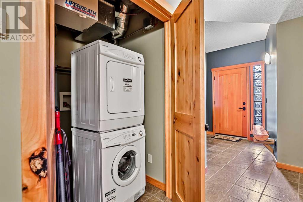 410, 107 Armstrong Place, Canmore, Alberta  T1W 0A5 - Photo 8 - A2099846