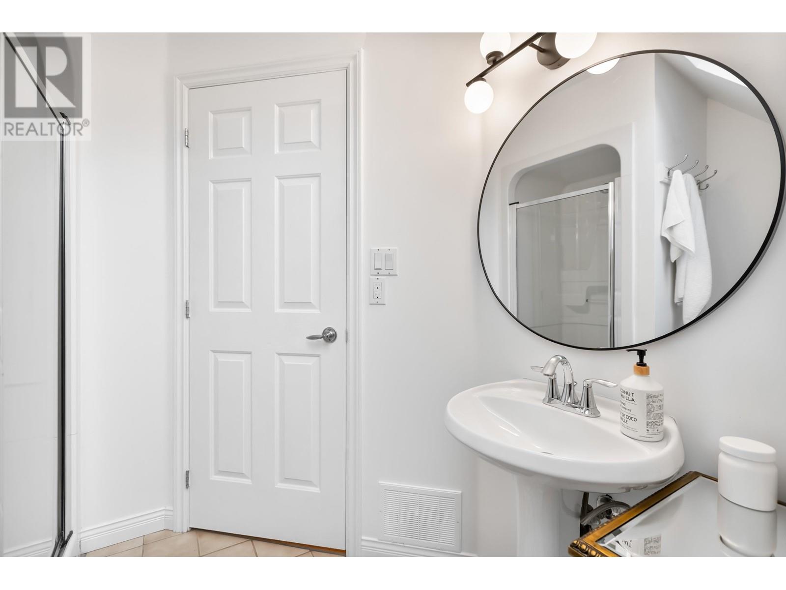 15050 Harris Road, Pitt Meadows, British Columbia  V3Y 1Z1 - Photo 25 - R2855231