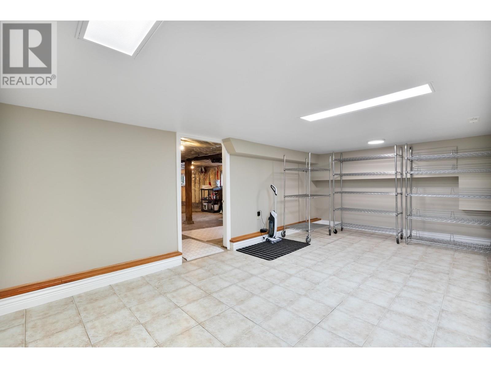 15050 Harris Road, Pitt Meadows, British Columbia  V3Y 1Z1 - Photo 26 - R2855231