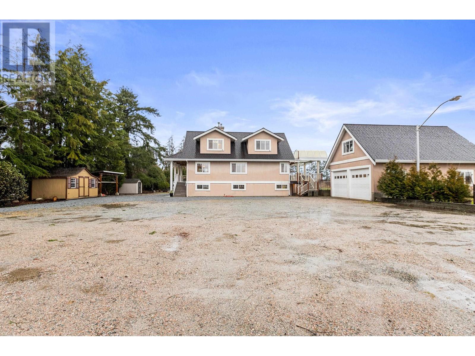 15050 Harris Road, Pitt Meadows, British Columbia  V3Y 1Z1 - Photo 3 - R2855231