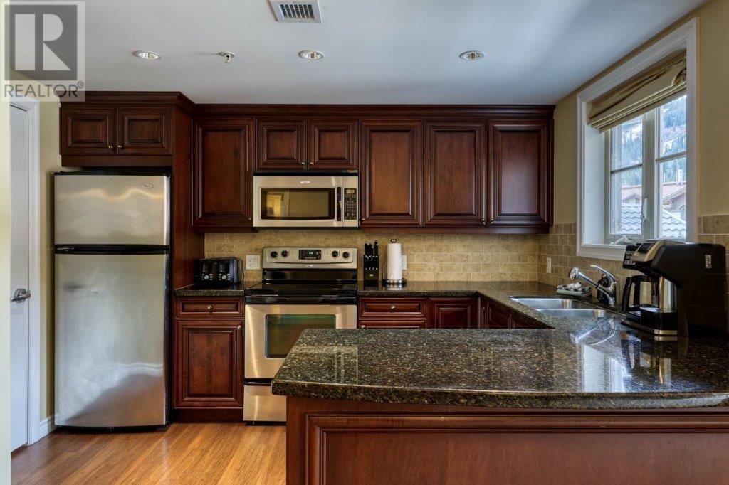 1404b-3250 Village Way, Sun Peaks, British Columbia  V0E 5N0 - Photo 2 - 177033