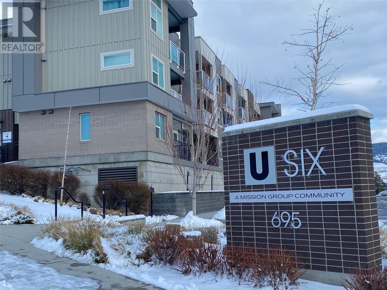 University District Apartment for sale:  3 bedroom 949 sq.ft. (Listed 2024-01-11)