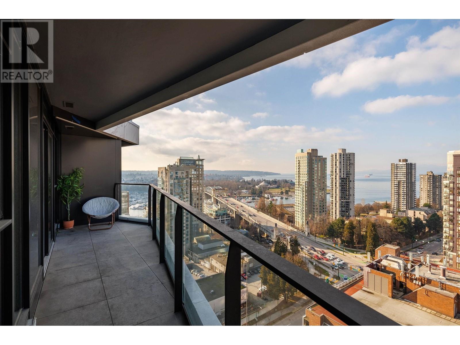 1806 889 PACIFIC STREET, Vancouver