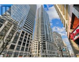 #707 -21 CARLTON ST, toronto, Ontario