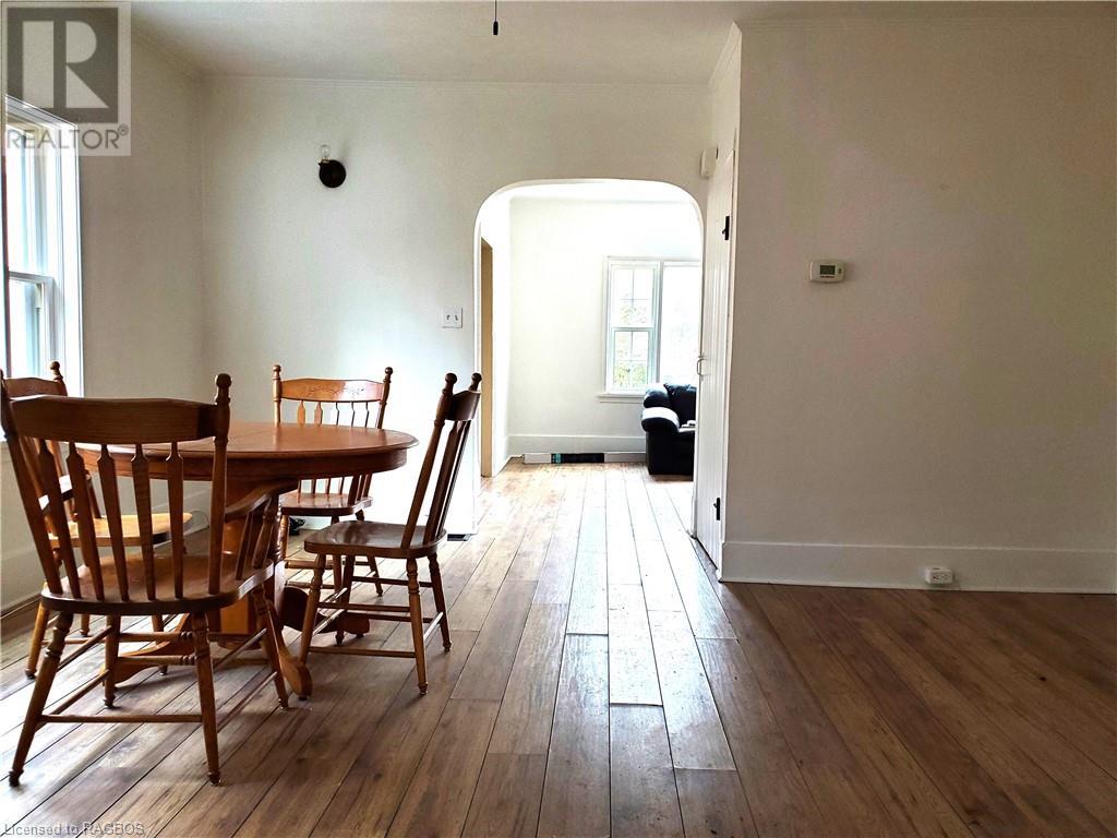 317 6th Street E, Owen Sound, Ontario  N4K 1G1 - Photo 3 - 40549232