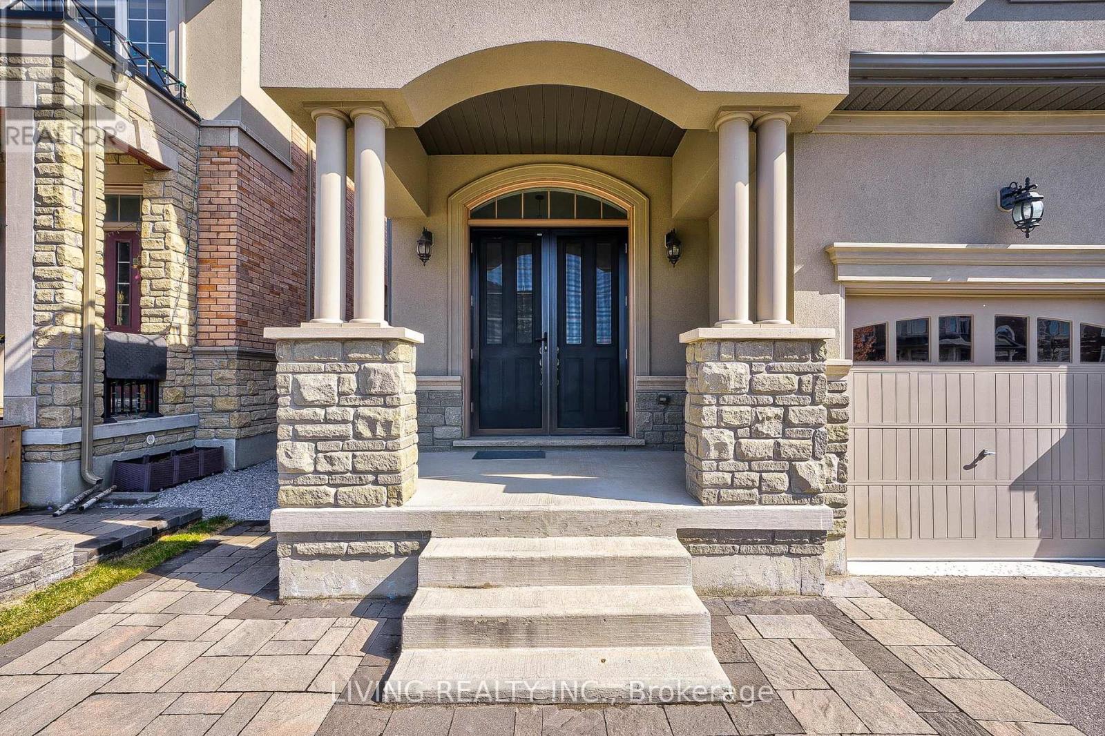 103 Chaiwood Court, Vaughan, Ontario  L6A 0Z9 - Photo 3 - N8104776