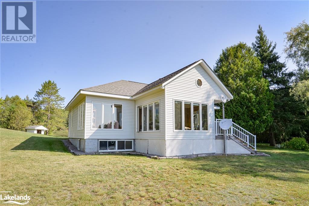 93 Steeles Road, Minett, Ontario  P0C 1J0 - Photo 2 - 40546560