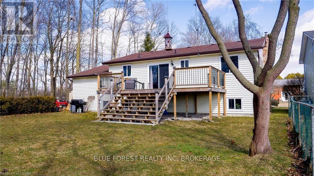 116 Angelo Dr, West Elgin, Ontario  N0L 2P0 - Photo 4 - X8114670