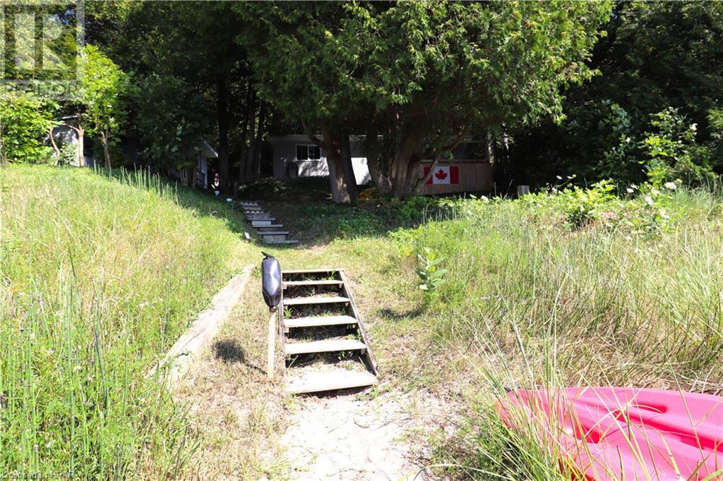 83815a Dickson Street, Ashfield-Colborne-Wawanosh, Ontario  N7A 3X9 - Photo 28 - 40549375