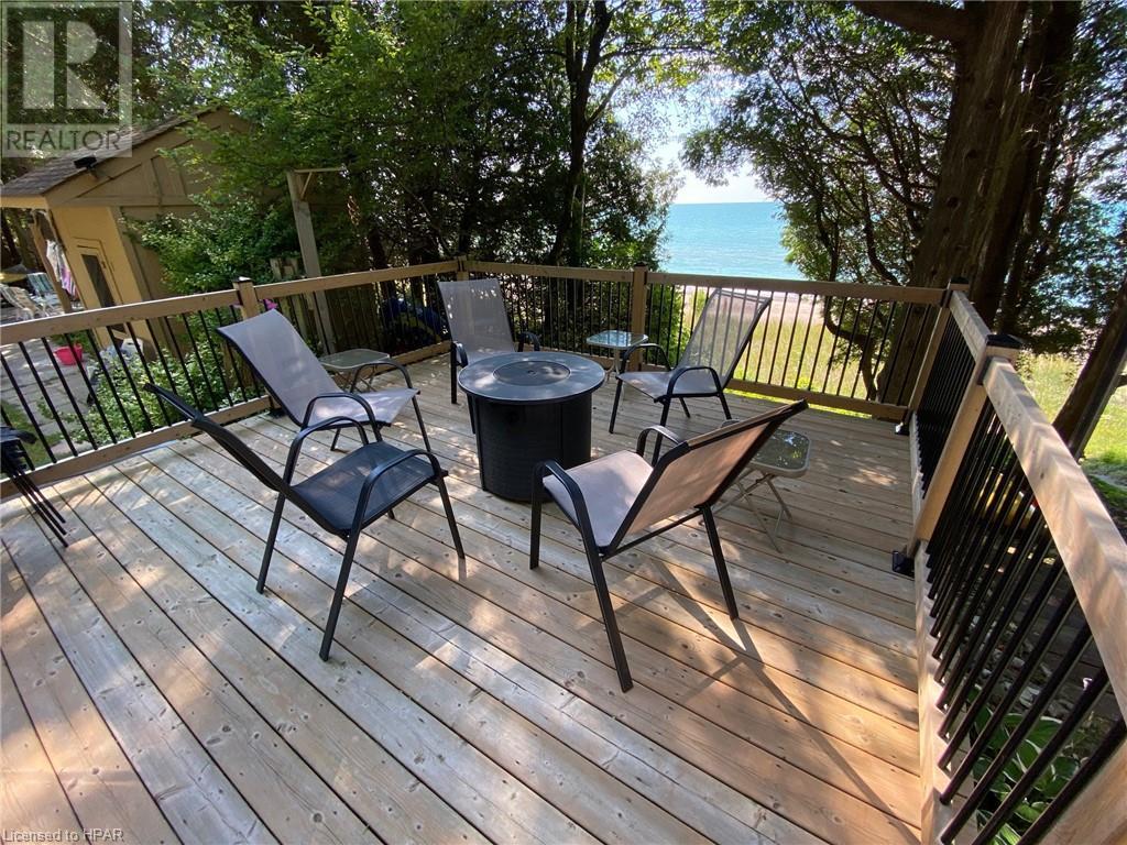 83815a Dickson Street, Ashfield-Colborne-Wawanosh, Ontario  N7A 3X9 - Photo 12 - 40549375