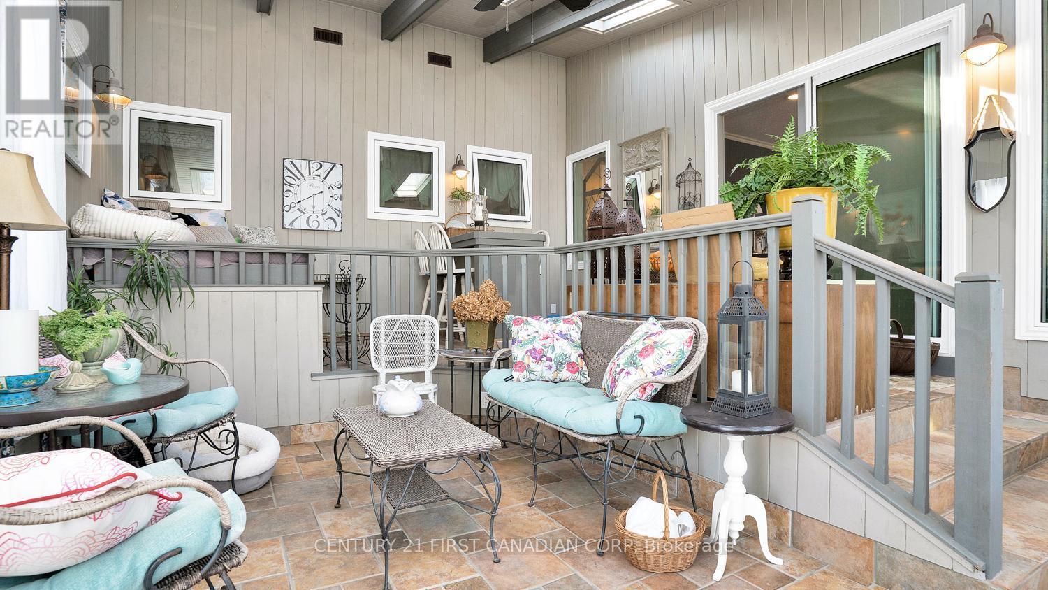 22930 Thames Rd, Southwest Middlesex, Ontario  N0L 1A0 - Photo 16 - X8115420