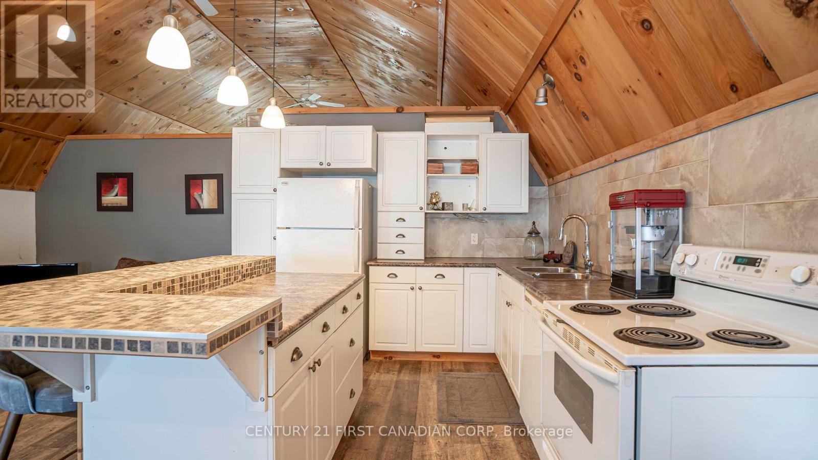 22930 Thames Rd, Southwest Middlesex, Ontario  N0L 1A0 - Photo 33 - X8115420