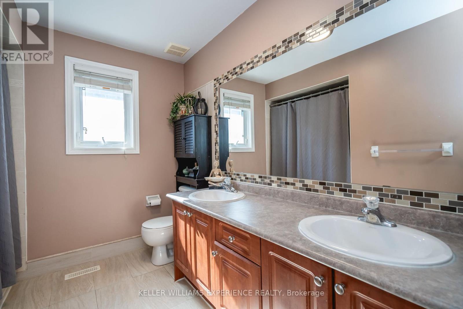 415 Mapleton Ave, Barrie, Ontario  L4N 3W1 - Photo 24 - S8115660