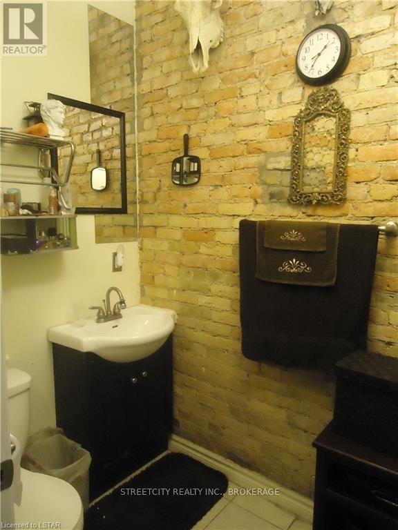 211 Dundas St, London, Ontario  N6A 1G4 - Photo 10 - X8116032