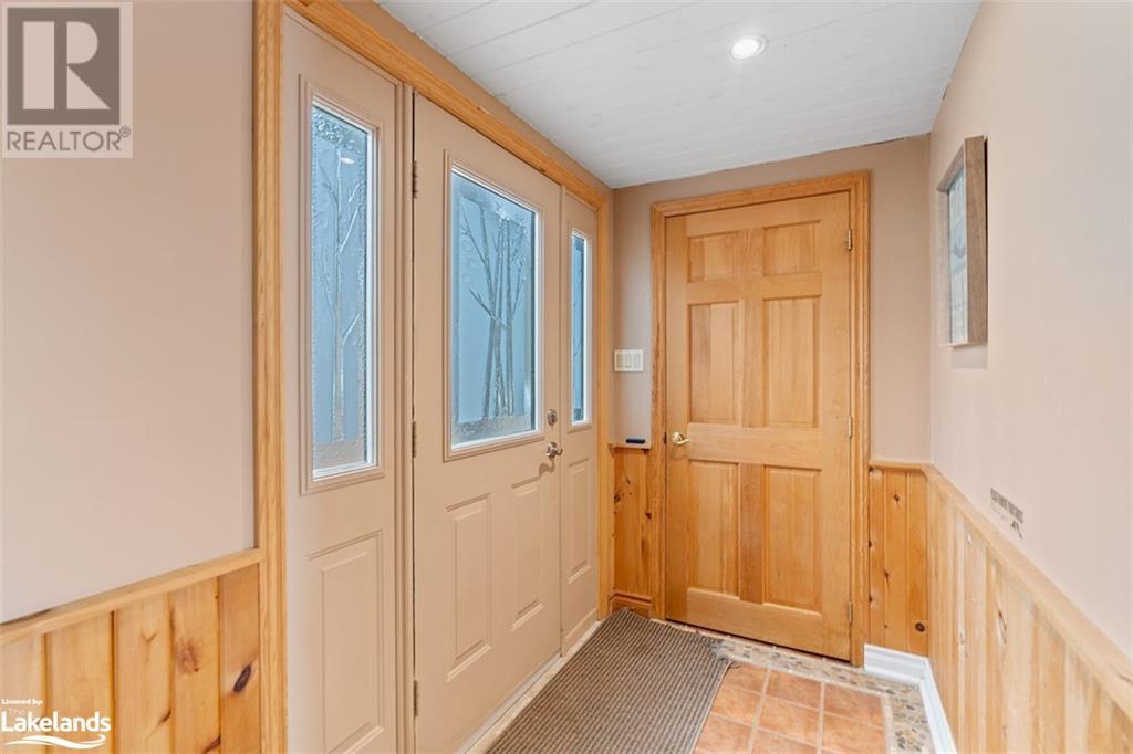 1042 El-Kee Point Lane, Port Carling, Ontario  P0B 1J0 - Photo 6 - 40509884