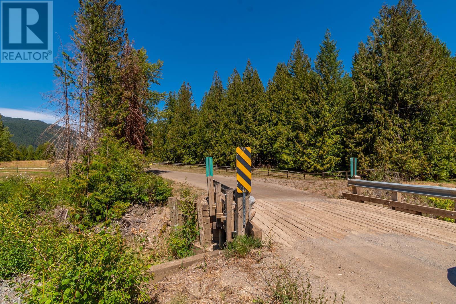 1075 Six Mile Creek Road, Vernon, British Columbia  V1H 2H1 - Photo 97 - 10281383