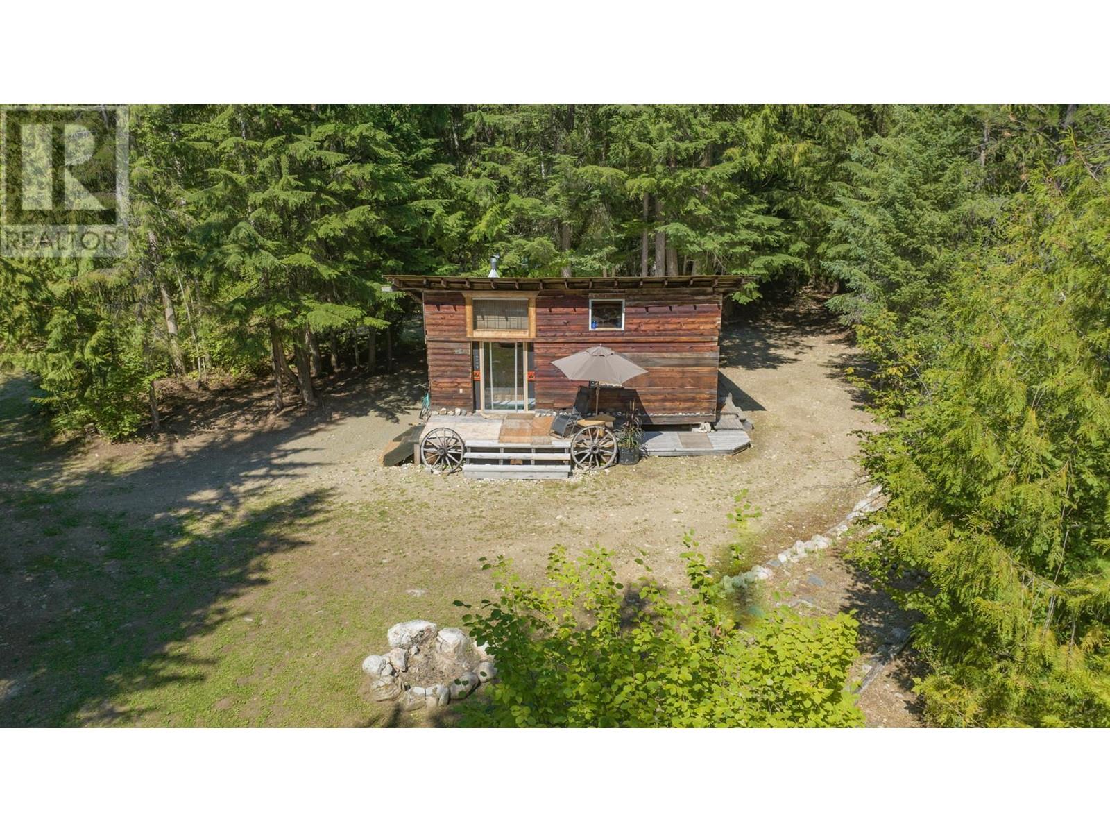 1153 Sugar Lake Road, Cherryville, British Columbia  V0E 2G2 - Photo 3 - 10306148