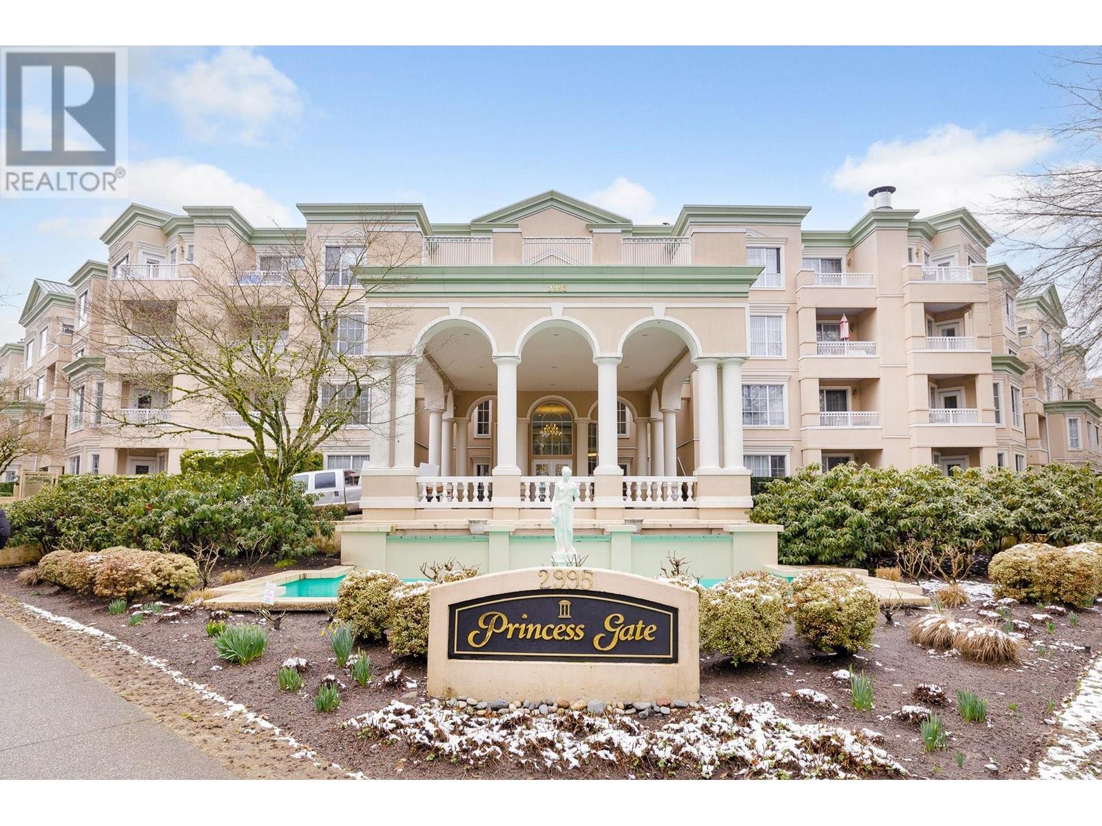 328 2995 PRINCESS CRESCENT, Coquitlam, British Columbia One Percent