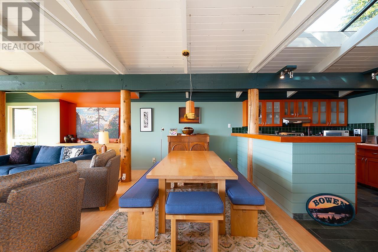 1616 Whitesails Drive, Bowen Island, British Columbia  V0N 1G2 - Photo 15 - R2856229