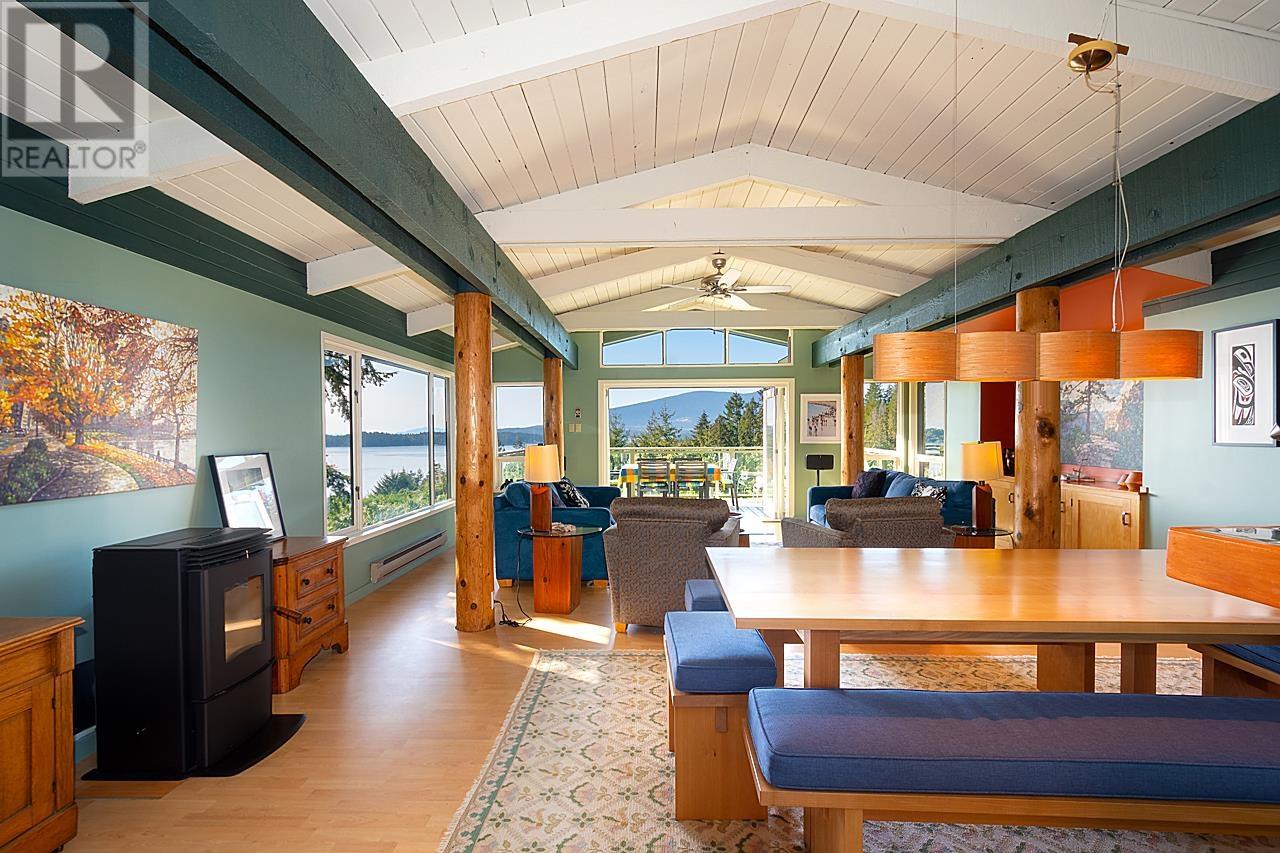 1616 Whitesails Drive, Bowen Island, British Columbia  V0N 1G2 - Photo 9 - R2856229