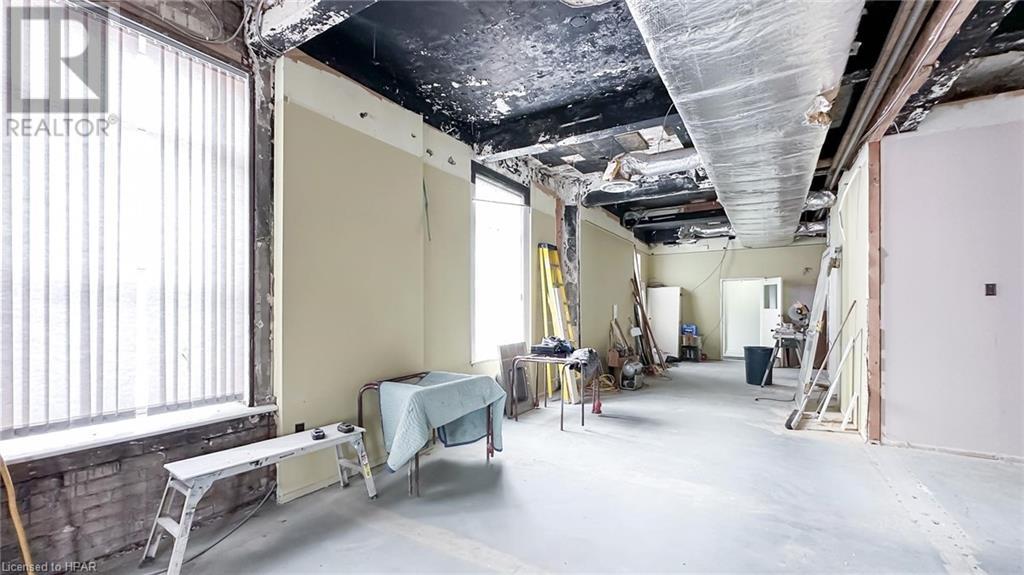 56 Albert Street, Stratford, Ontario  N5A 3K3 - Photo 11 - 40546231