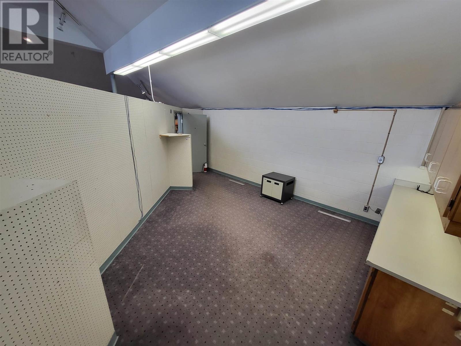 400 Central Ave, Fort Frances, Ontario  P9A 1X8 - Photo 24 - TB240457