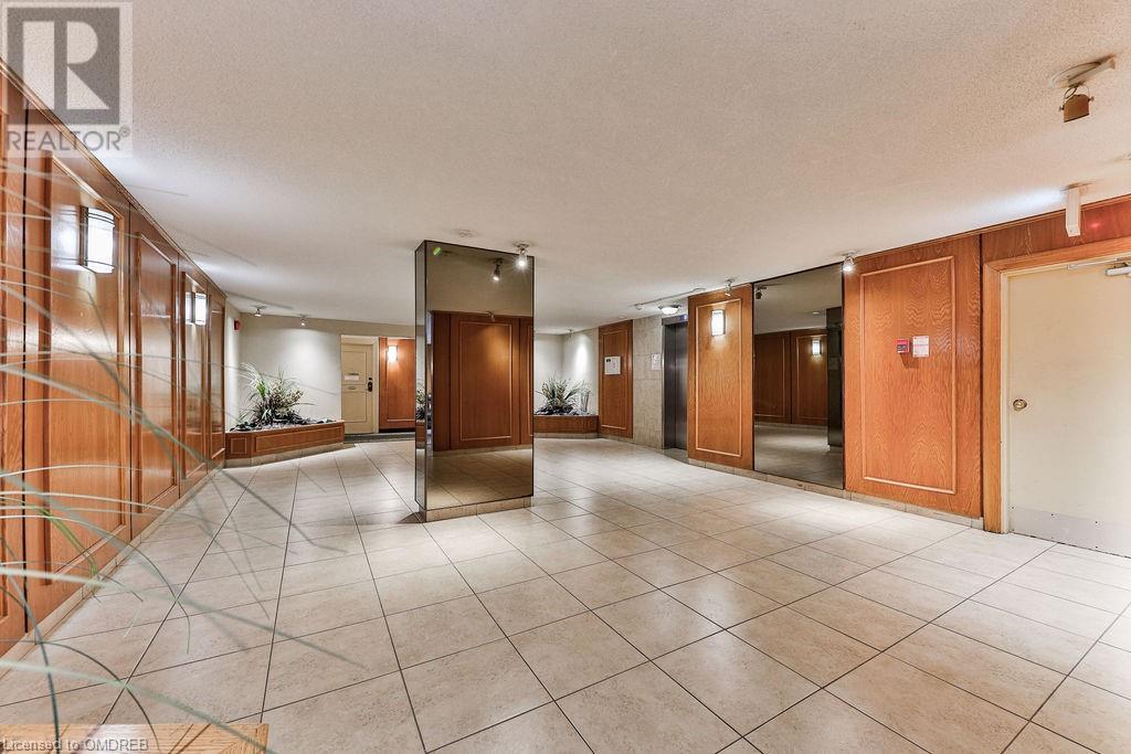 1300 Marlborough Court Unit# 334, Oakville, Ontario  L6H 2S2 - Photo 36 - 40531845