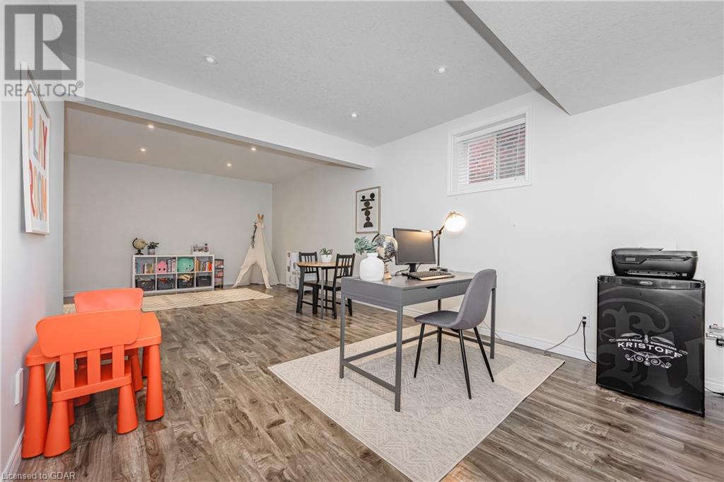 15 Hebert Street, Guelph, Ontario  N1E 0B5 - Photo 43 - 40550060