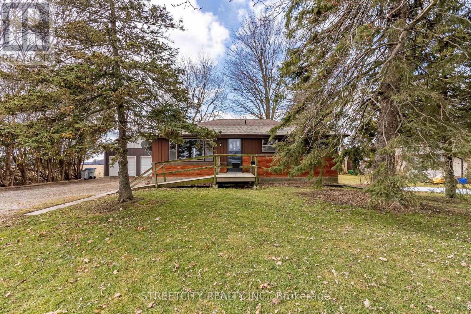 22103 Highbury Ave N, Middlesex Centre, Ontario  N0M 2A0 - Photo 9 - X8118672