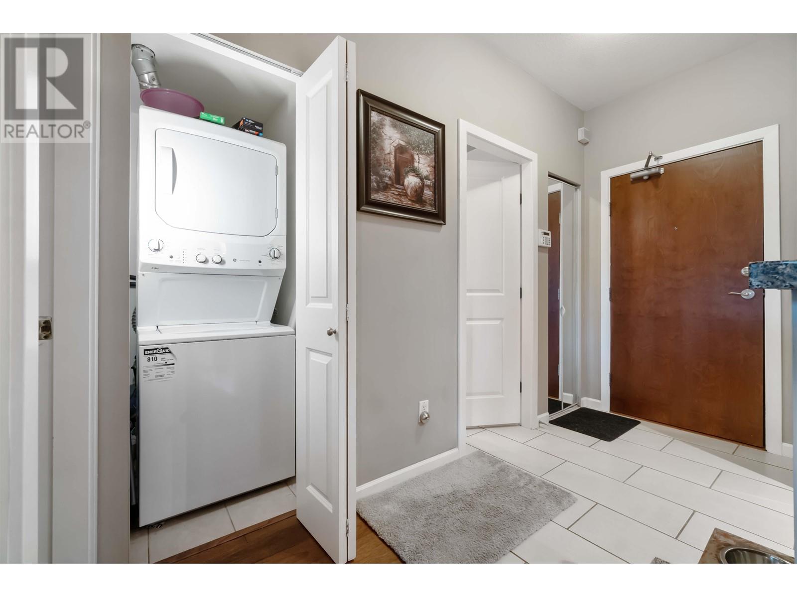 302 100 Capilano Road, Port Moody, British Columbia  V3H 5M9 - Photo 13 - R2856330
