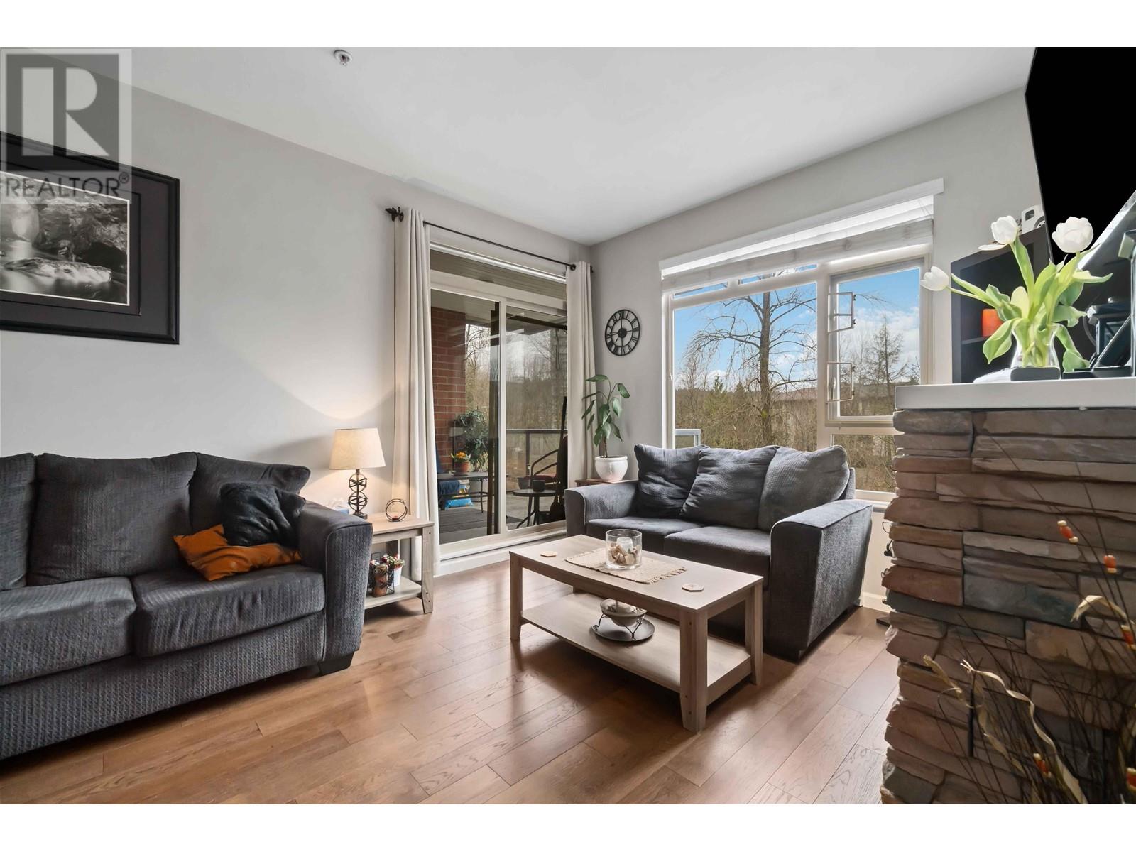 302 100 Capilano Road, Port Moody, British Columbia  V3H 5M9 - Photo 5 - R2856330